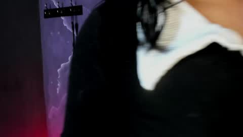 Lili  online show from March 24, 7:31 pm