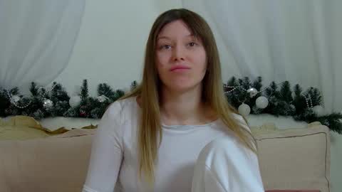 Mia online show from January 14, 6:43 am