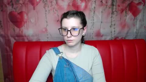 lilianashine online show from February 18, 1:00 pm