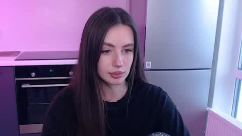 Lilu online show from February 11, 7:12 am