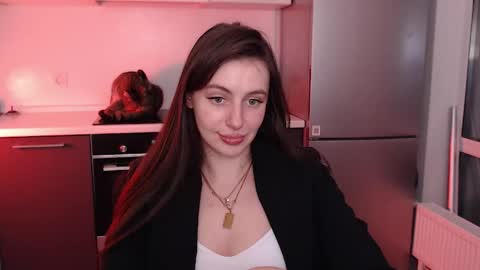 Lilu online show from June 1, 10:55 pm
