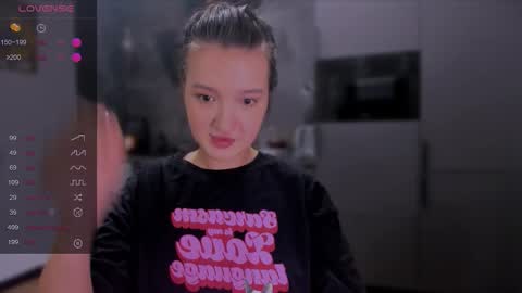 Snapshot of lililaluna chatting on September 23, 6:58 pm             ...  online show from September 23, 6:58 pm