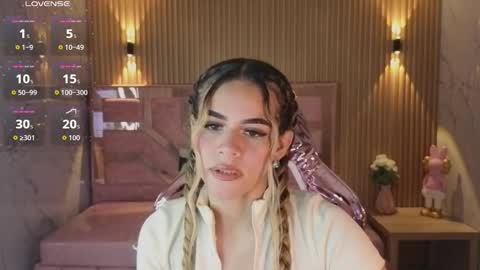 Lilith  online show from March 25, 8:48 pm