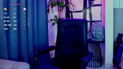 lilith_moonx online show from July 29, 10:10 pm