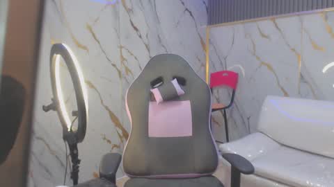 Lilith online show from September 12, 6:32 pm