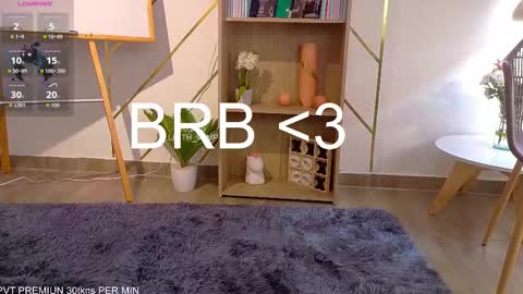 LILITH 200 LIKES   Thursday Clown Costume M online show from September 26, 9:23 pm