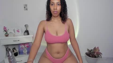 Snapshot of lilith_vision chatting on March 9, 4:49 am Alejandra  online show from March 9, 4:49 am