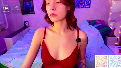 lilithbroke69 online show from February 19, 10:53 pm