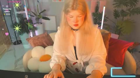 LilithNelson online show from September 28, 6:06 pm