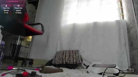 lilithphillis1 online show from March 6, 5:34 pm