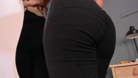 L I L I T H  online show from October 1, 11:31 am