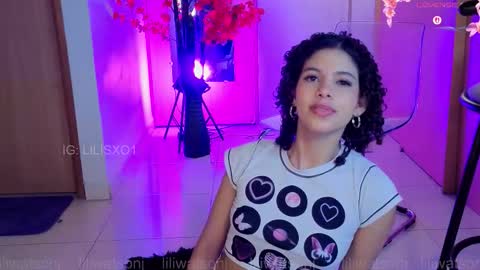 3 Ig Lilisxo1 online show from February 14, 4:04 am