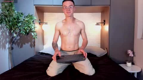 Lil James online show from November 19, 8:51 pm