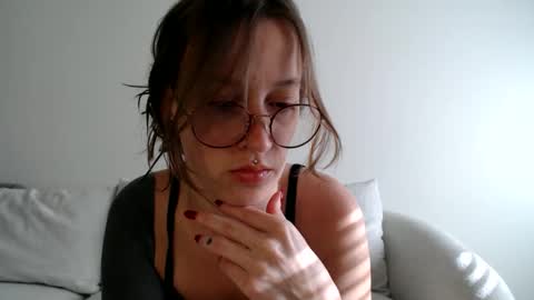 Jay  please help me reach 50 thumbs up online show from October 18, 8:46 pm