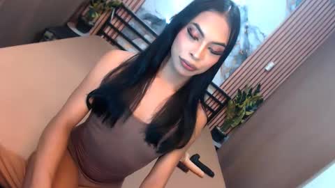 Lilianna online show from November 20, 6:05 pm