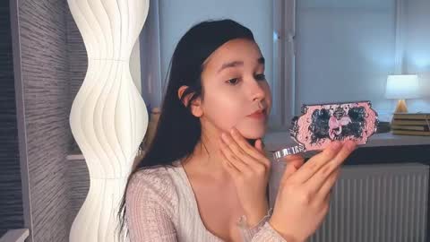 Celina Lillie online show from March 25, 12:12 pm