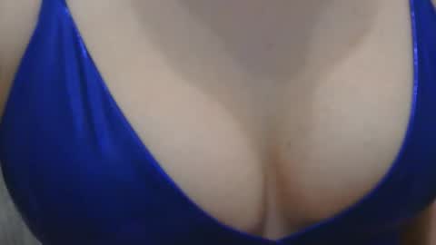 Lilu online show from December 16, 10:16 pm