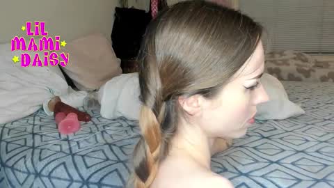 Daisy Bby online show from February 16, 3:26 am