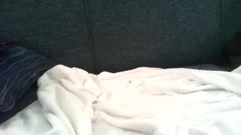 lilnaughtyboi online show from January 8, 10:48 pm