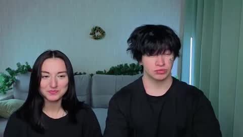 Kris Lilo online show from December 4, 2:38 pm