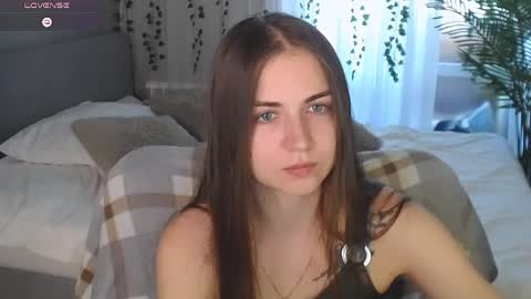 lilu__moon online show from June 5, 6:08 am