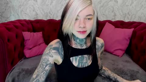 Little slave Kayden online show from January 15, 10:59 am