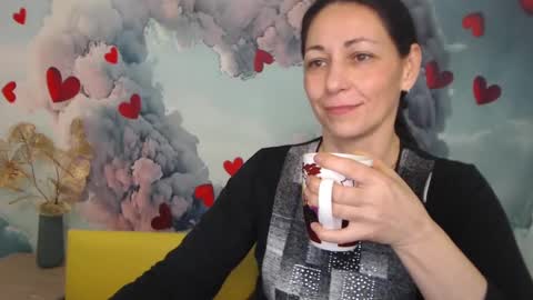 Snapshot of lilugrants chatting on March 9, 6:06 am lilugrants online show from March 9, 6:06 am