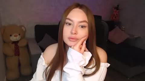 lily_baker_ online show from May 21, 9:16 am
