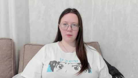 Lily Chays online show from January 12, 4:08 am