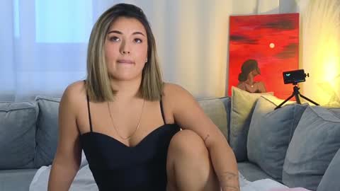 Lily online show from January 24, 1:36 pm