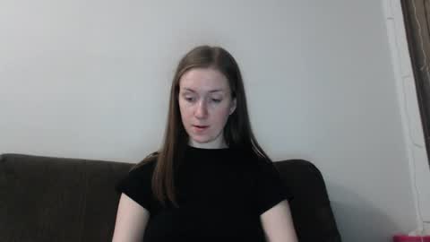 lily_love_x online show from March 26, 11:54 pm