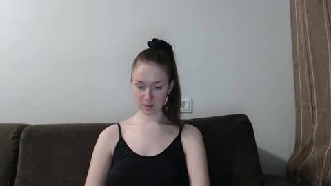 lily_love_x online show from March 8, 2:15 am