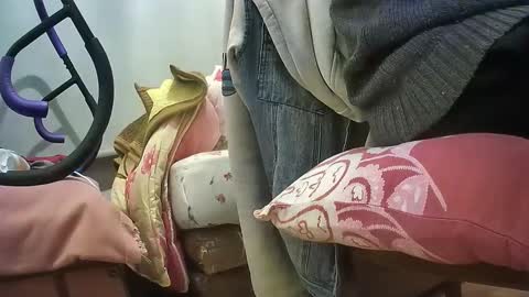 lily lovelyman online show from December 21, 8:59 pm