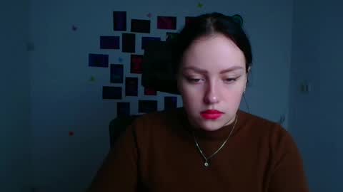 Lily online show from January 9, 12:33 pm