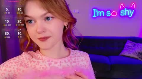 Im Lily online show from June 12, 9:36 pm