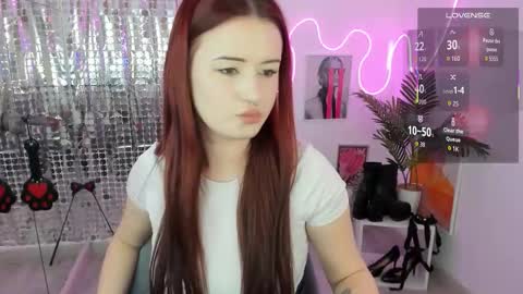 Lily online show from February 7, 2:20 pm