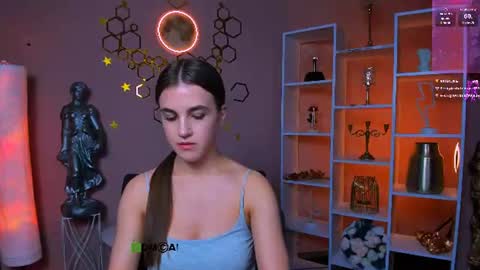 Lily online show from July 28, 6:20 pm