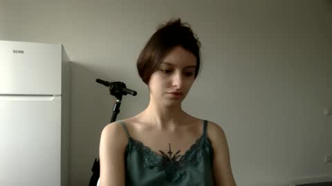 Snapshot of lilycandy_ chatting on March 7, 1:29 pm lilycandy_ online show from March 7, 1:29 pm