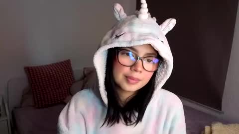 LillyPanda online show from November 19, 7:56 pm