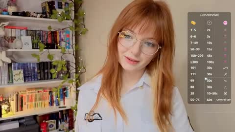 Lily online show from May 17, 8:40 pm