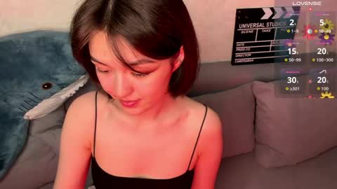 Lily online show from May 16, 6:50 pm