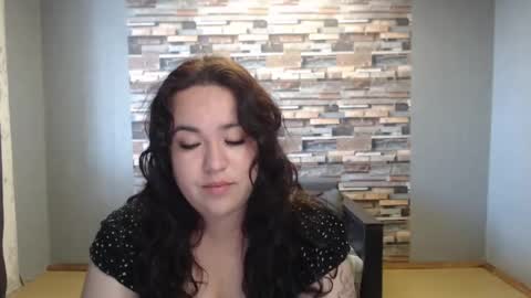 busty princess online show from June 21, 7:48 am