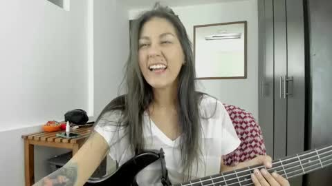 Snapshot of lina__mandarina chatting on January 9, 8:33 pm Lina Mandarina online show from January 9, 8:33 pm