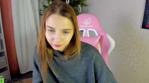 LINA online show from January 13, 1:02 am