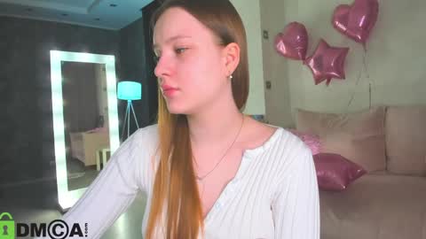 Lina online show from May 10, 1:12 am