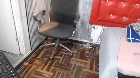 Linda online show from May 13, 4:05 pm