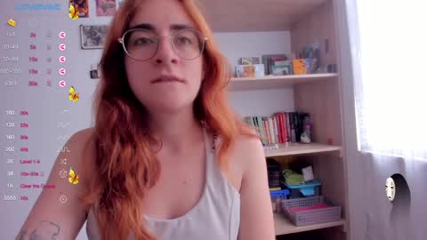 Giggles  online show from March 10, 2:16 pm