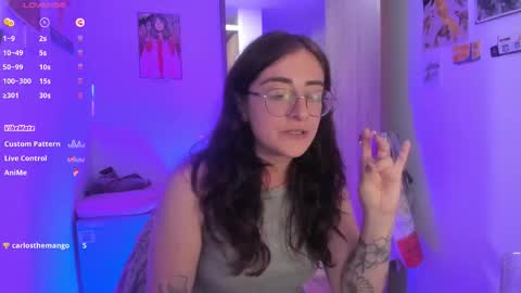 Giggles  online show from March 2, 11:55 pm