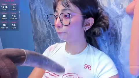 linda_sofi__ online show from July 24, 2:09 am
