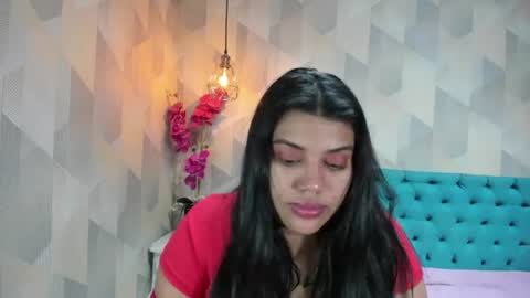    online show from July 4, 3:05 pm
